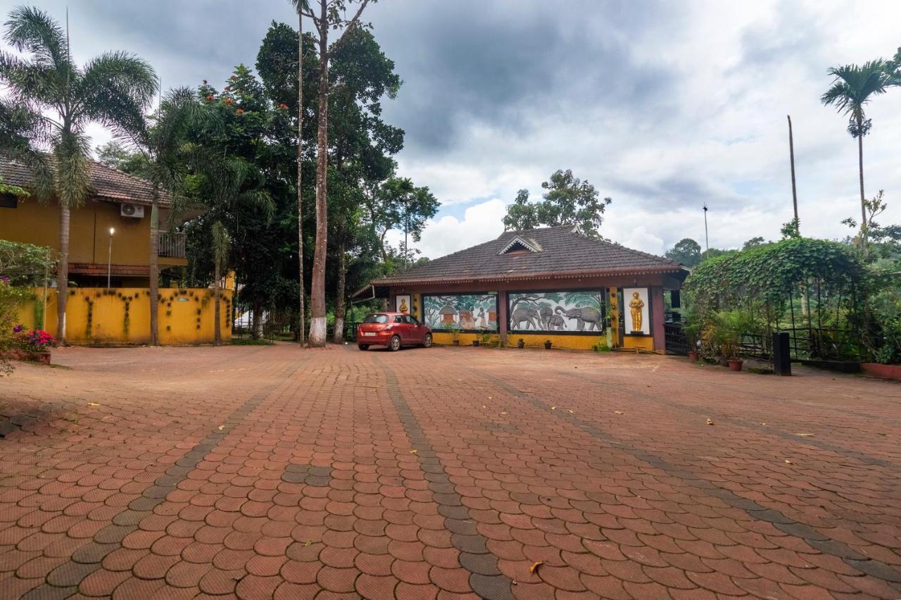 Karapuzha Village Resort Wayanad Exteriör bild